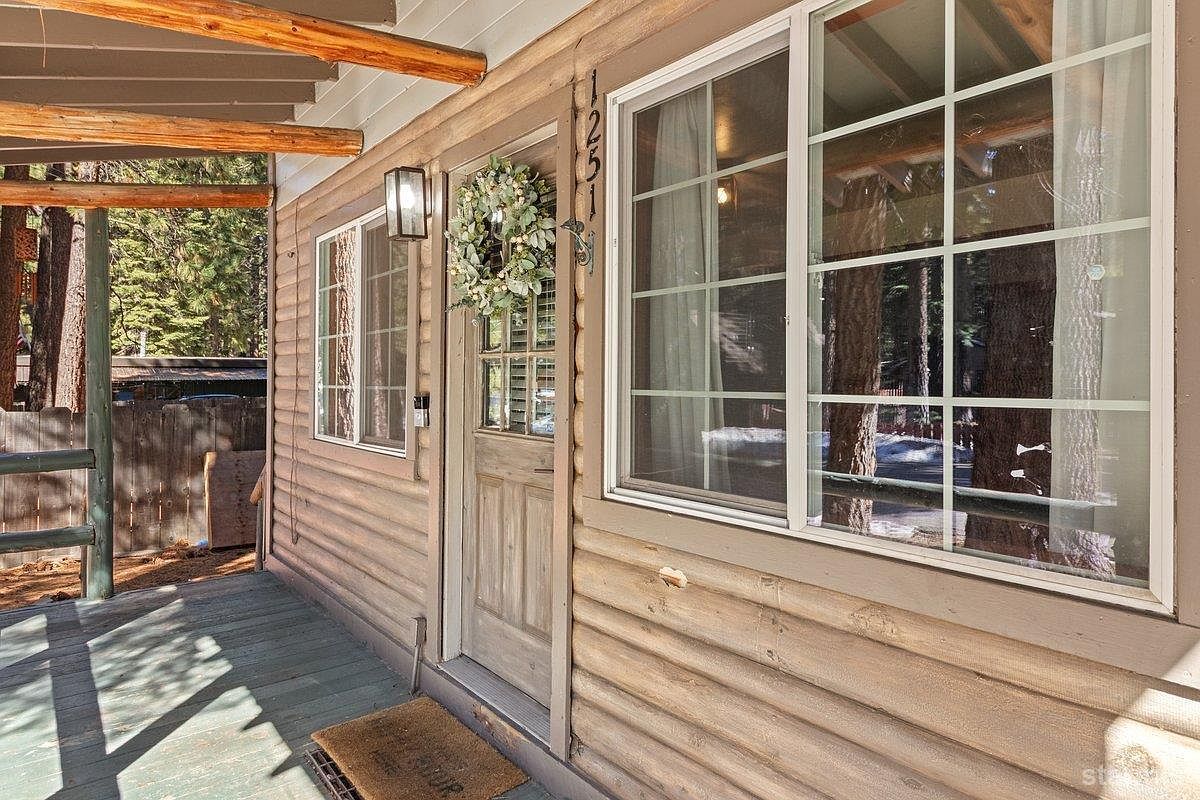 1251 Tata Ln South Lake Tahoe, CA 96150 - Thumbnail 3