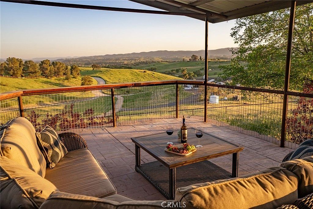 8580 Warren Rd Paso Robles, CA 93446 - Thumbnail 3
