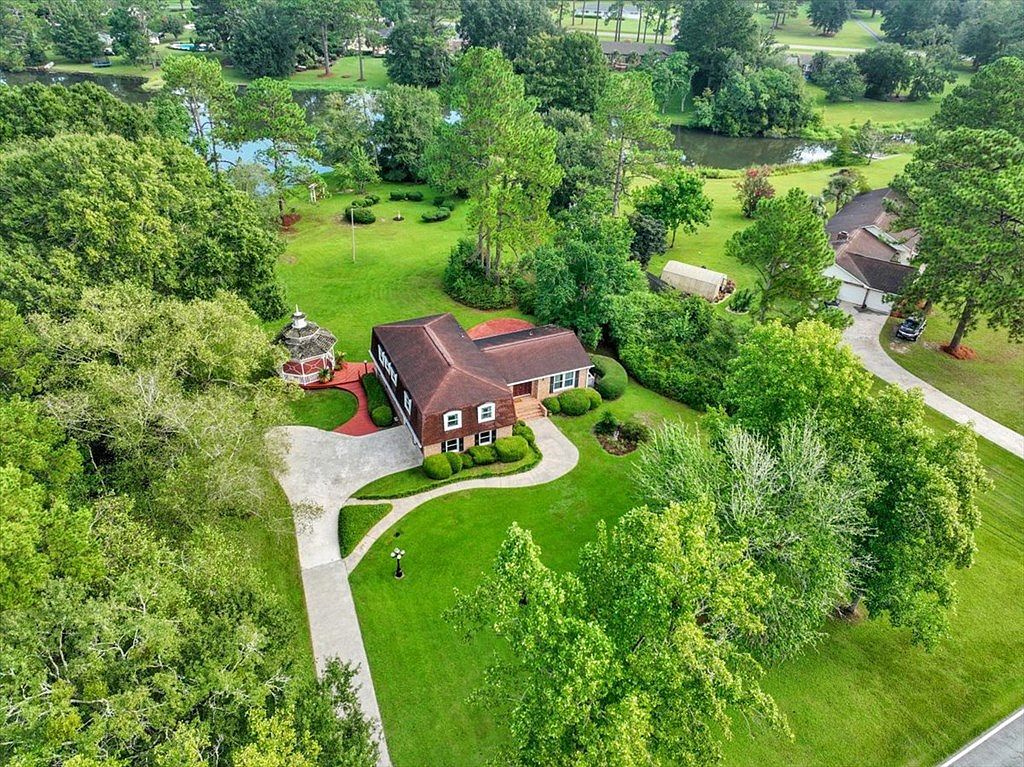 304 Clubview Dr Moultrie, GA 31768 - Thumbnail 3