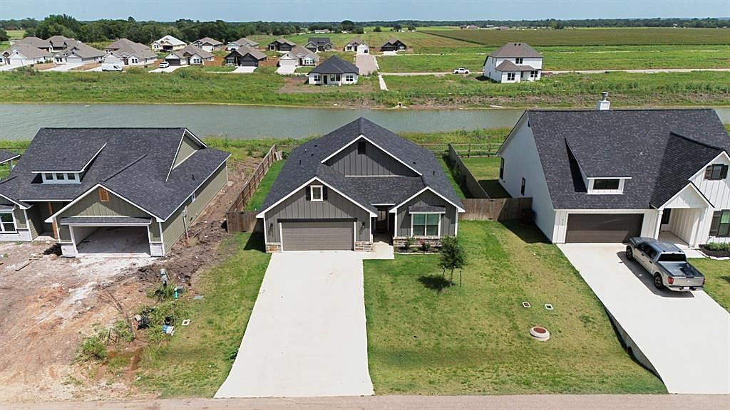 424 Brazos Bnd Somerville, TX 77879 - Thumbnail 3