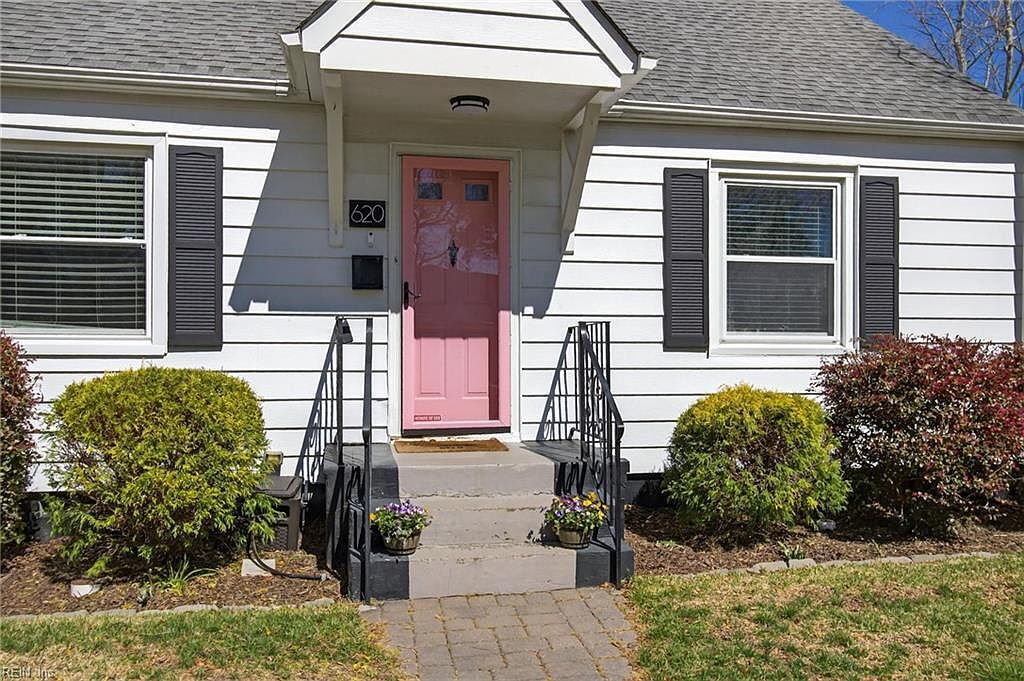 620 Burleigh Ave Norfolk, VA 23505 - Thumbnail 3