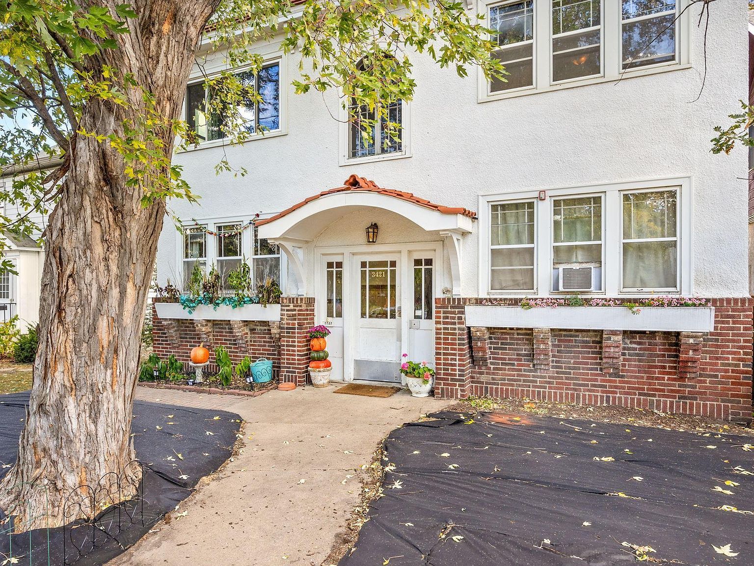 3421 Hennepin Ave APT 5 Minneapolis, MN 55408 - Thumbnail 3