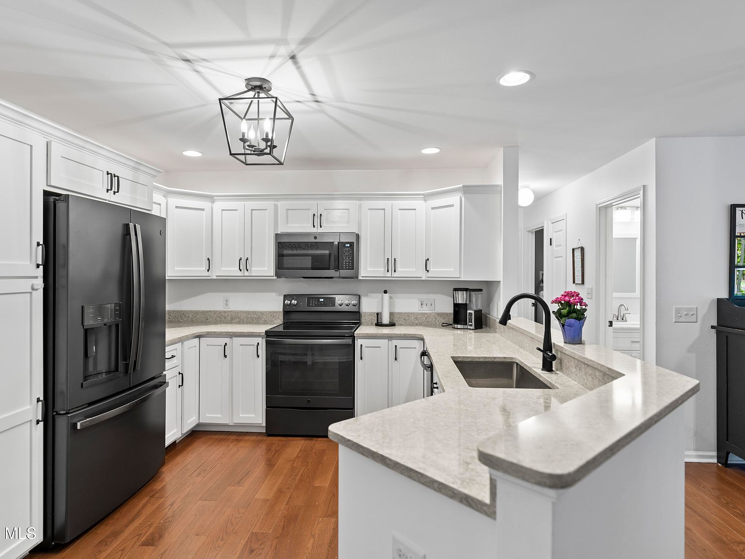 2 Kendall Pl Ballston Lake, NY 12019 - Thumbnail 3