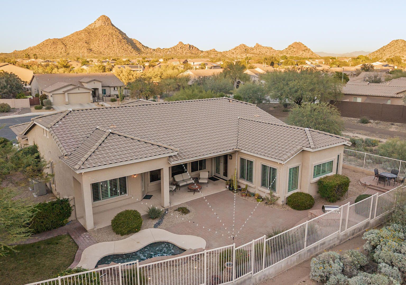 5909 W Fetlock Trl Phoenix, AZ 85083 - Thumbnail 3