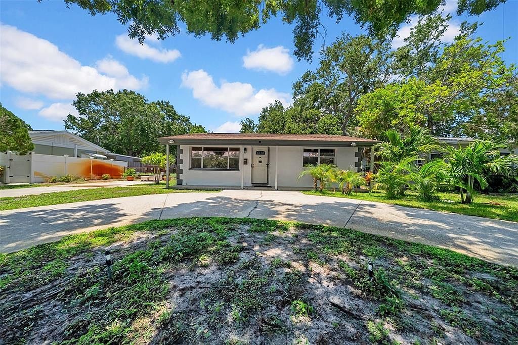 762 77th Ave N Saint Petersburg, FL 33702 - Thumbnail 3