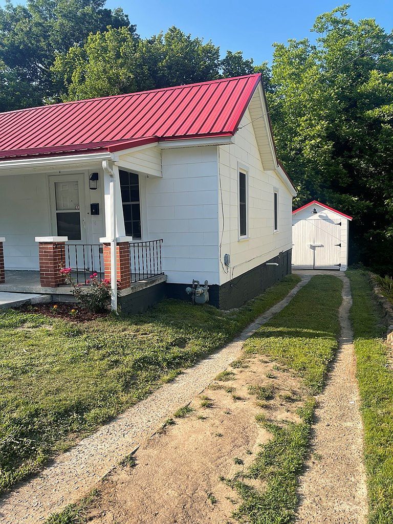 311 Plum St Danville, VA 24540 - Thumbnail 3