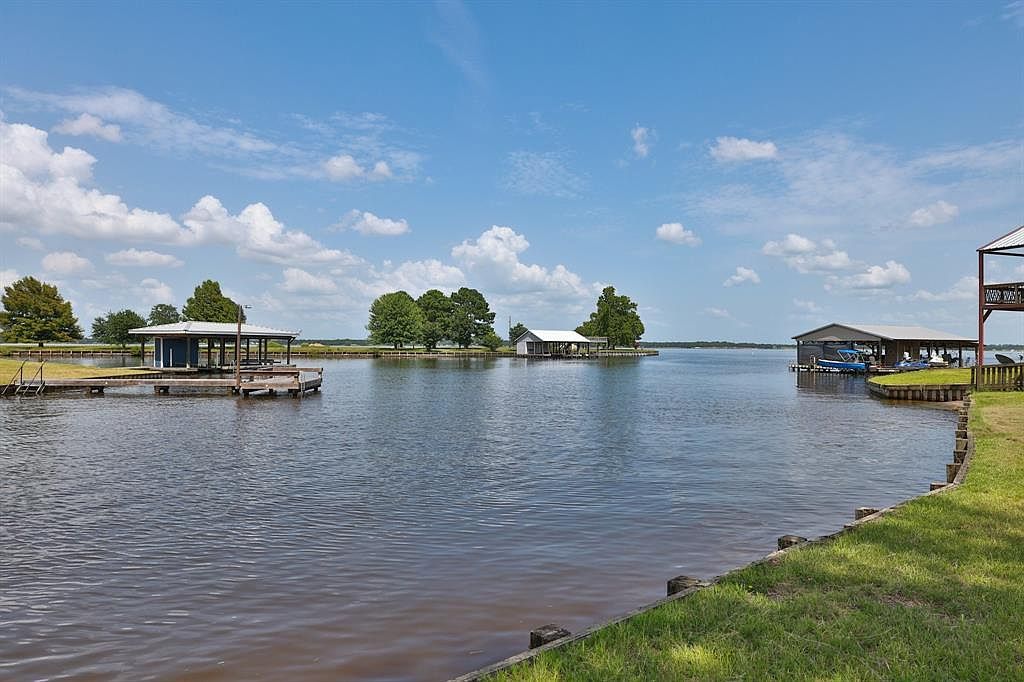 20559 Red Bud Ct Thornton, TX 76687 - Thumbnail 3