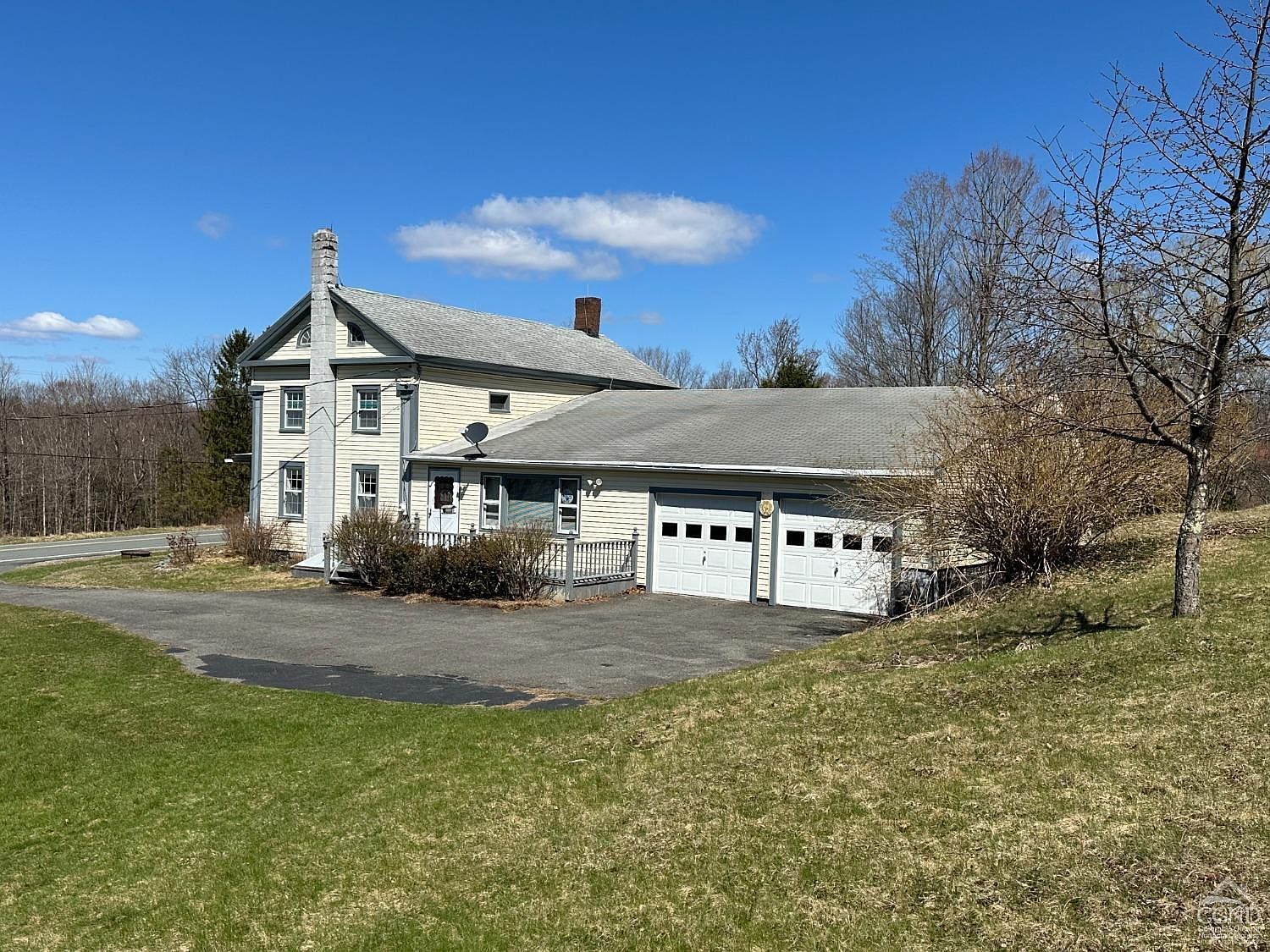 230 South Rd Averill Park, NY 12018 - Thumbnail 3