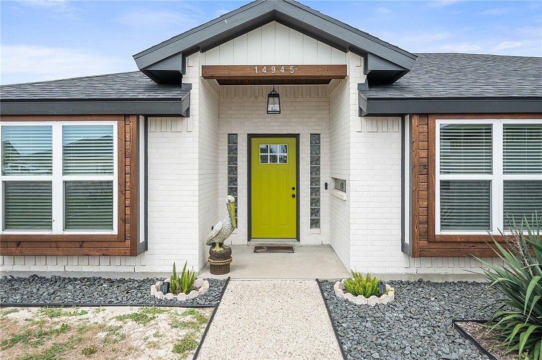 14945 Dasmarinas Dr Corpus Christi, TX 78418 - Thumbnail 3