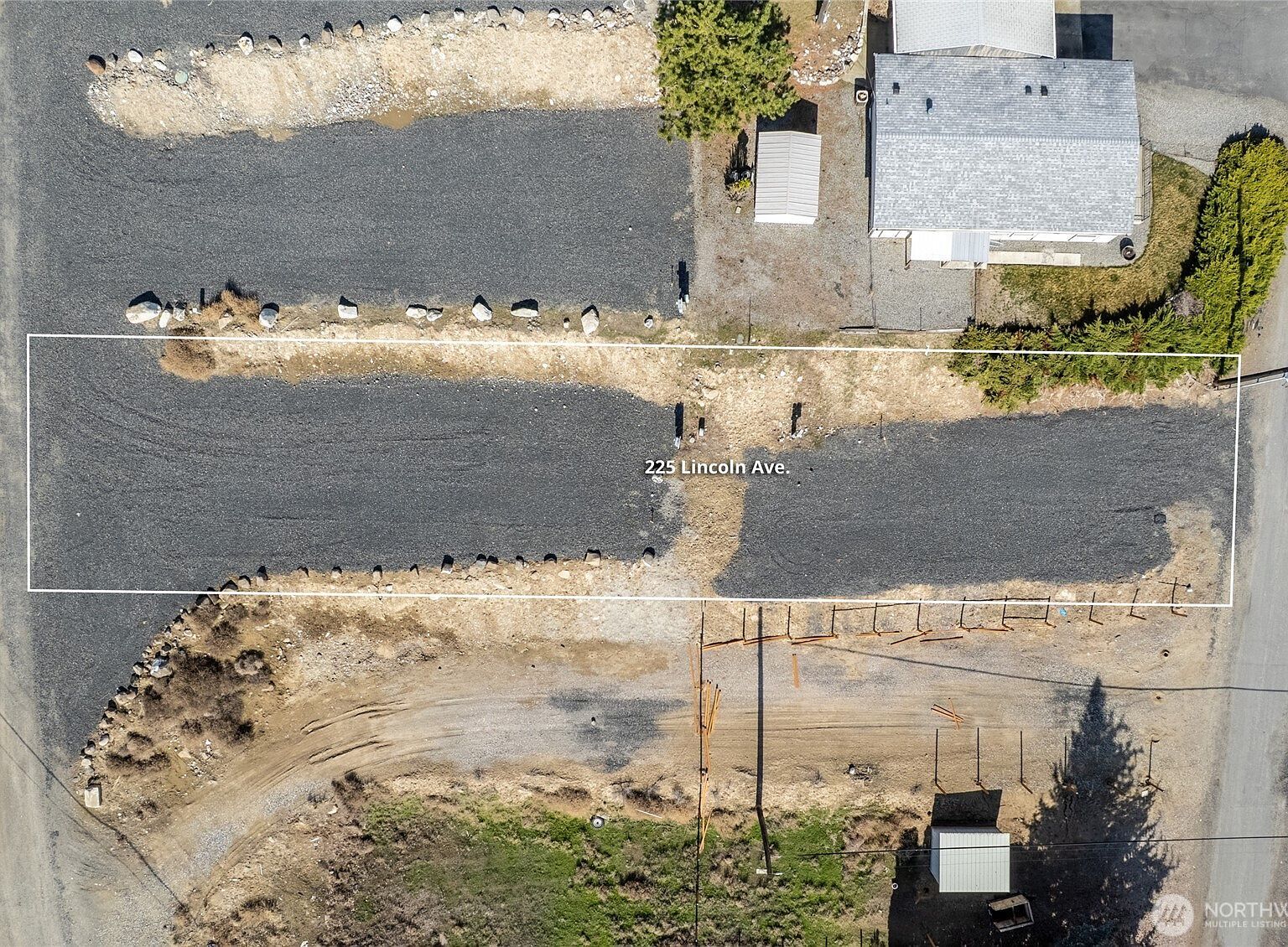 225 Lincoln Ave Electric City, WA 99123 - Thumbnail 3