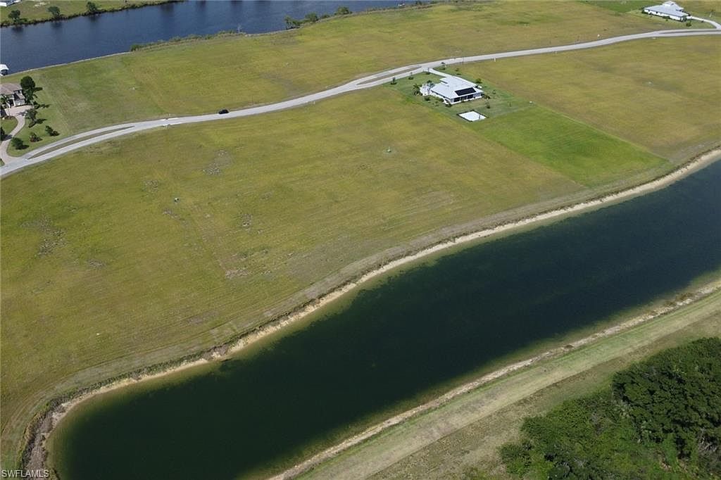 22728 Yellow Button Ln Alva, FL 33920 - Thumbnail 3