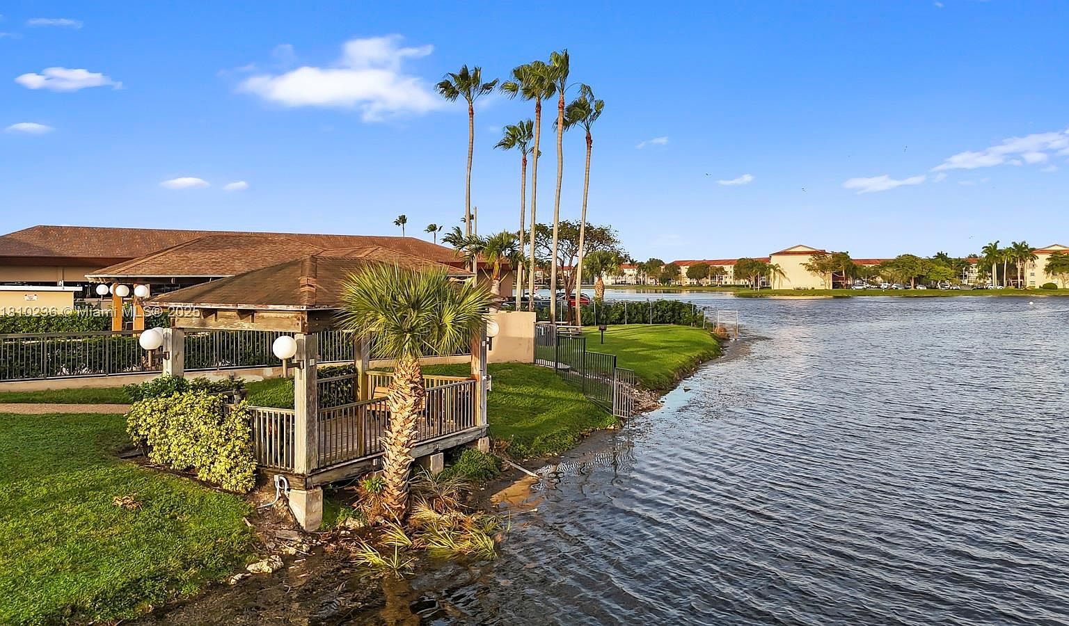 151 SW 134th Way APT 206N Pembroke Pines, FL 33027 - Thumbnail 3