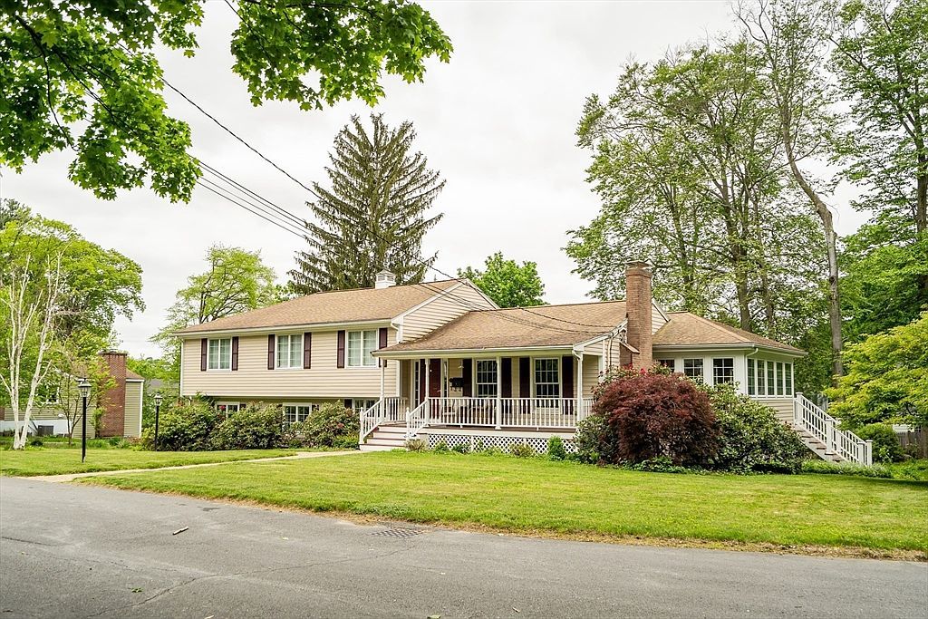 10 Ballard Ter Lexington, MA 02420 - Thumbnail 3