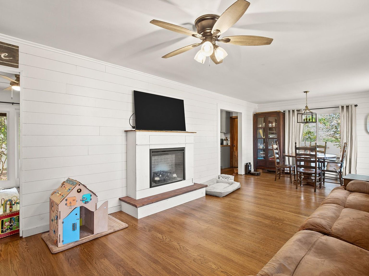 1099 Private Road 1061 Paige, TX 78659 - Thumbnail 3