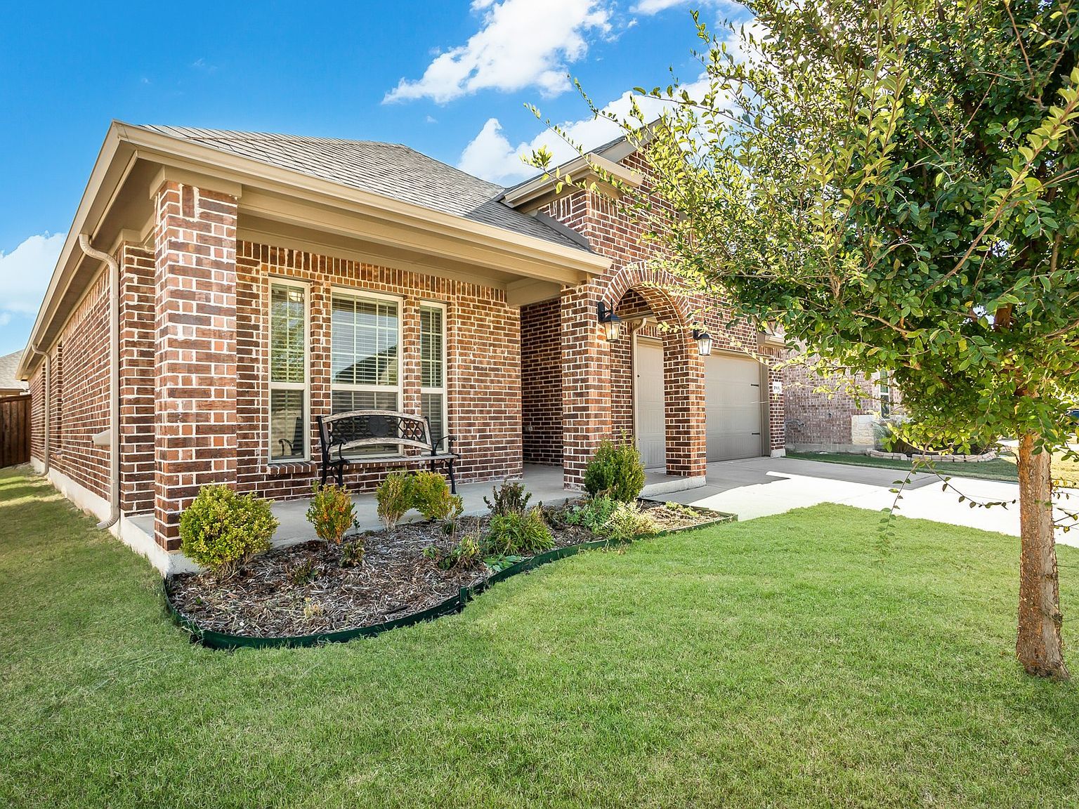 2913 Log Cabin Dr Celina, TX 75009 - Thumbnail 3