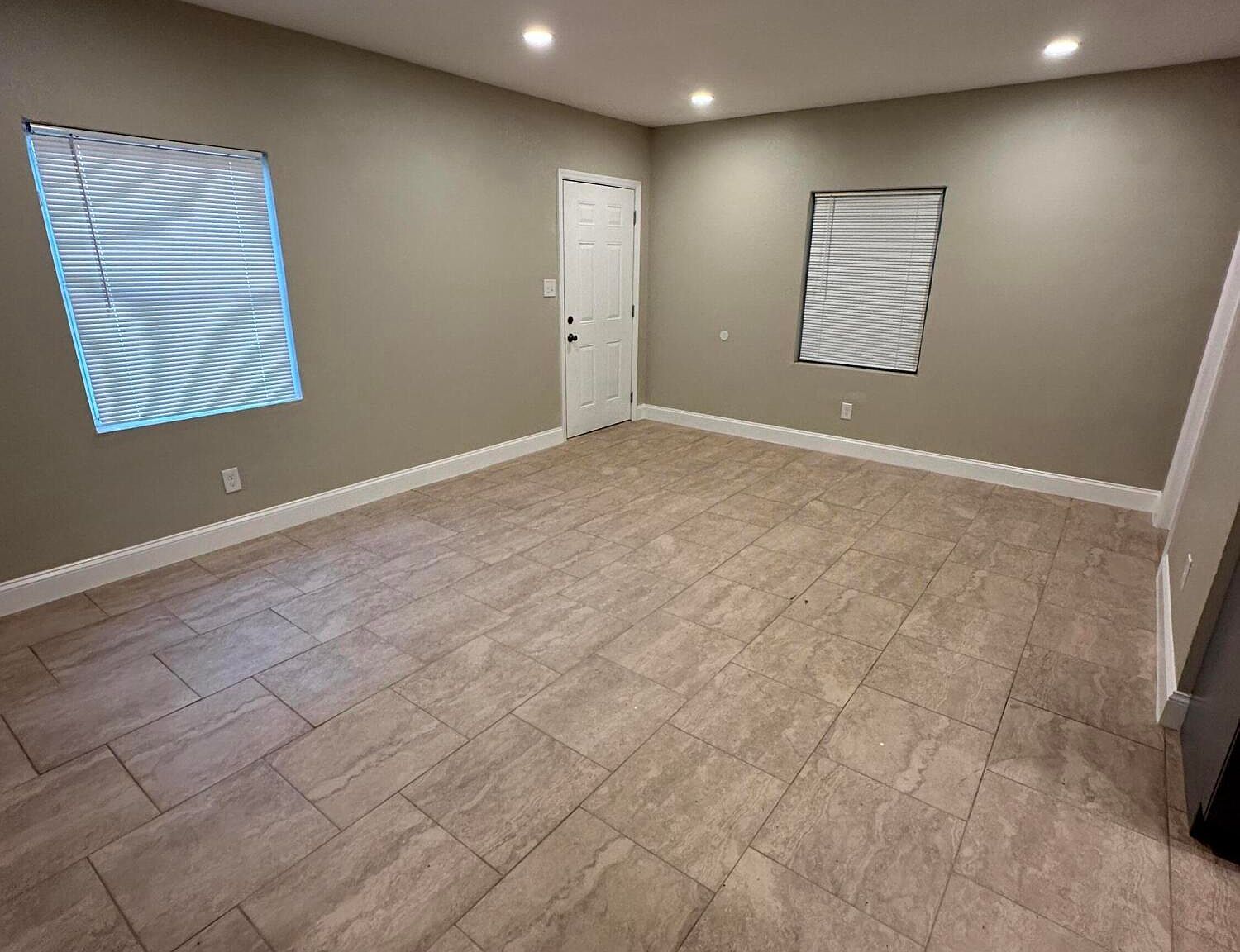 106 S 20th St Fort Pierce, FL 34950 - Thumbnail 3