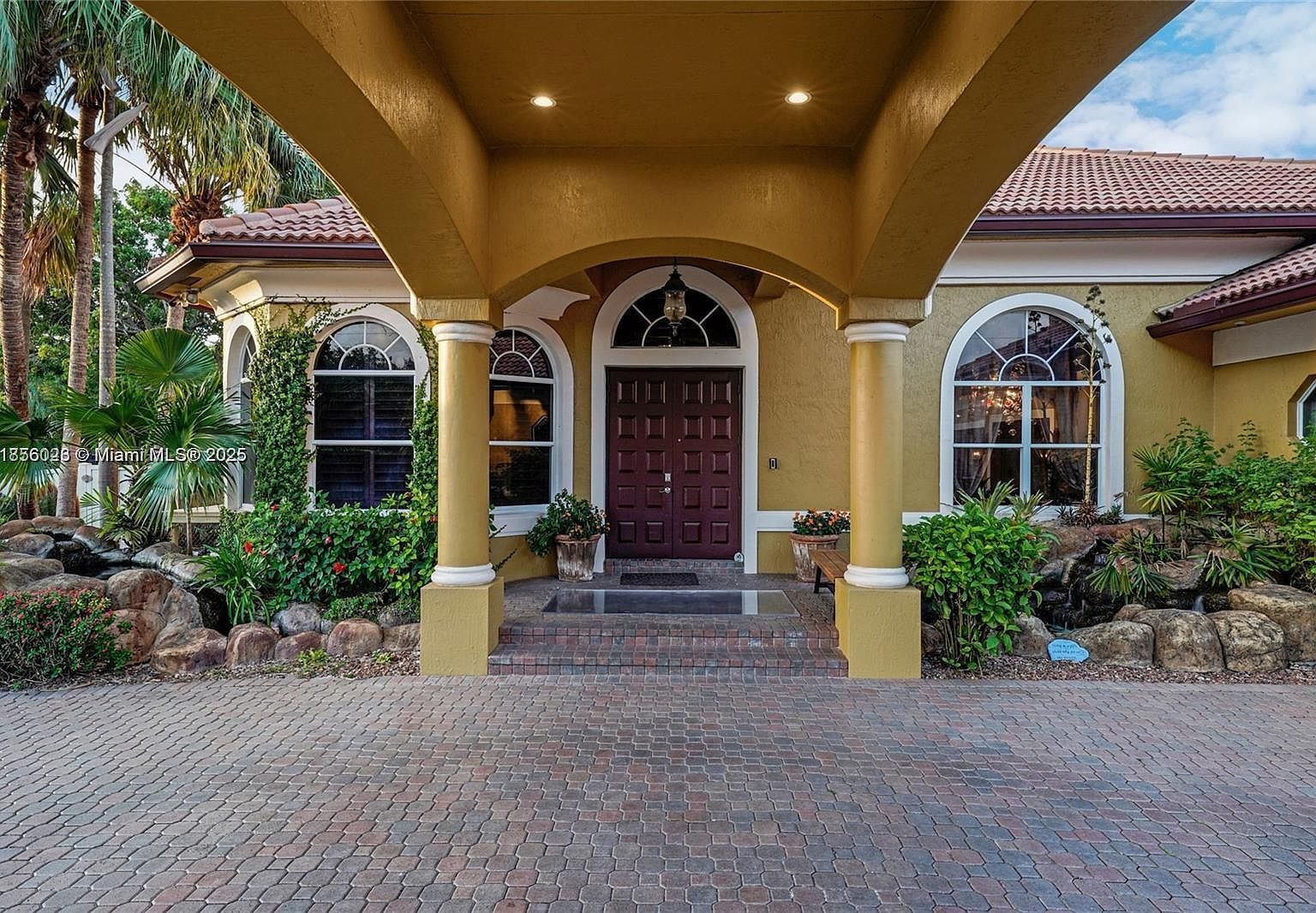 14503 SW 16th St Davie, FL 33325 - Thumbnail 3