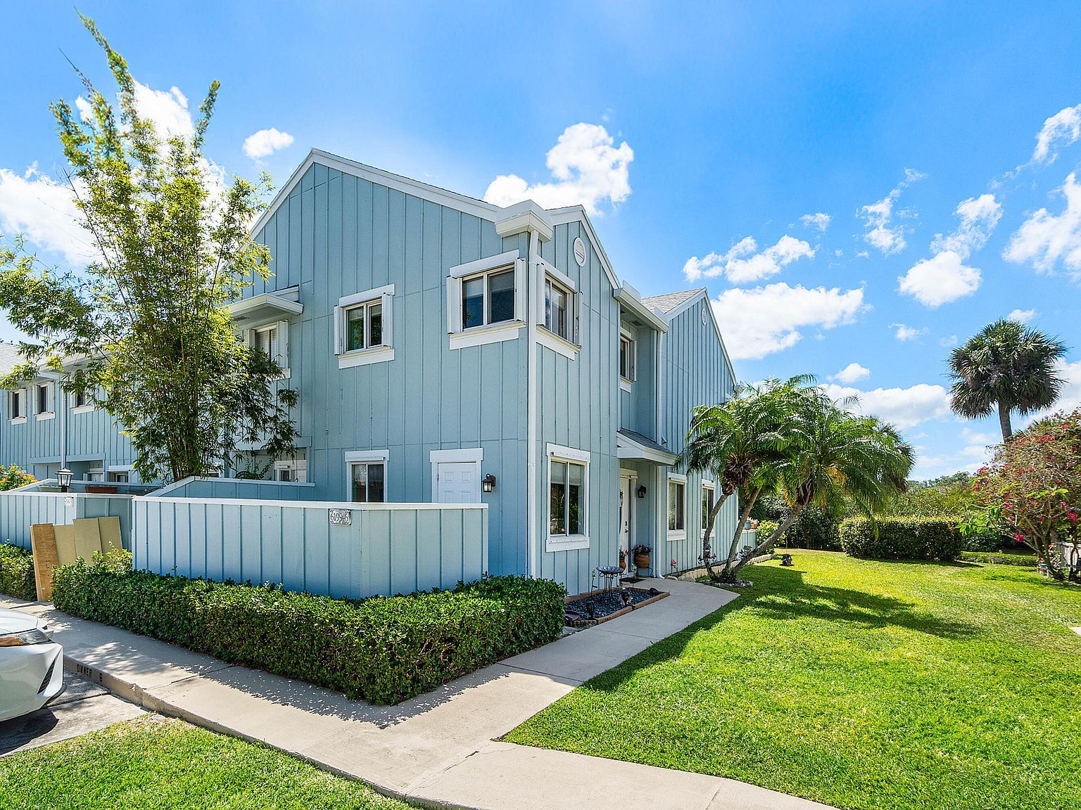 6199 Riverwalk Ln UNIT 6 Jupiter, FL 33458 - Thumbnail 3