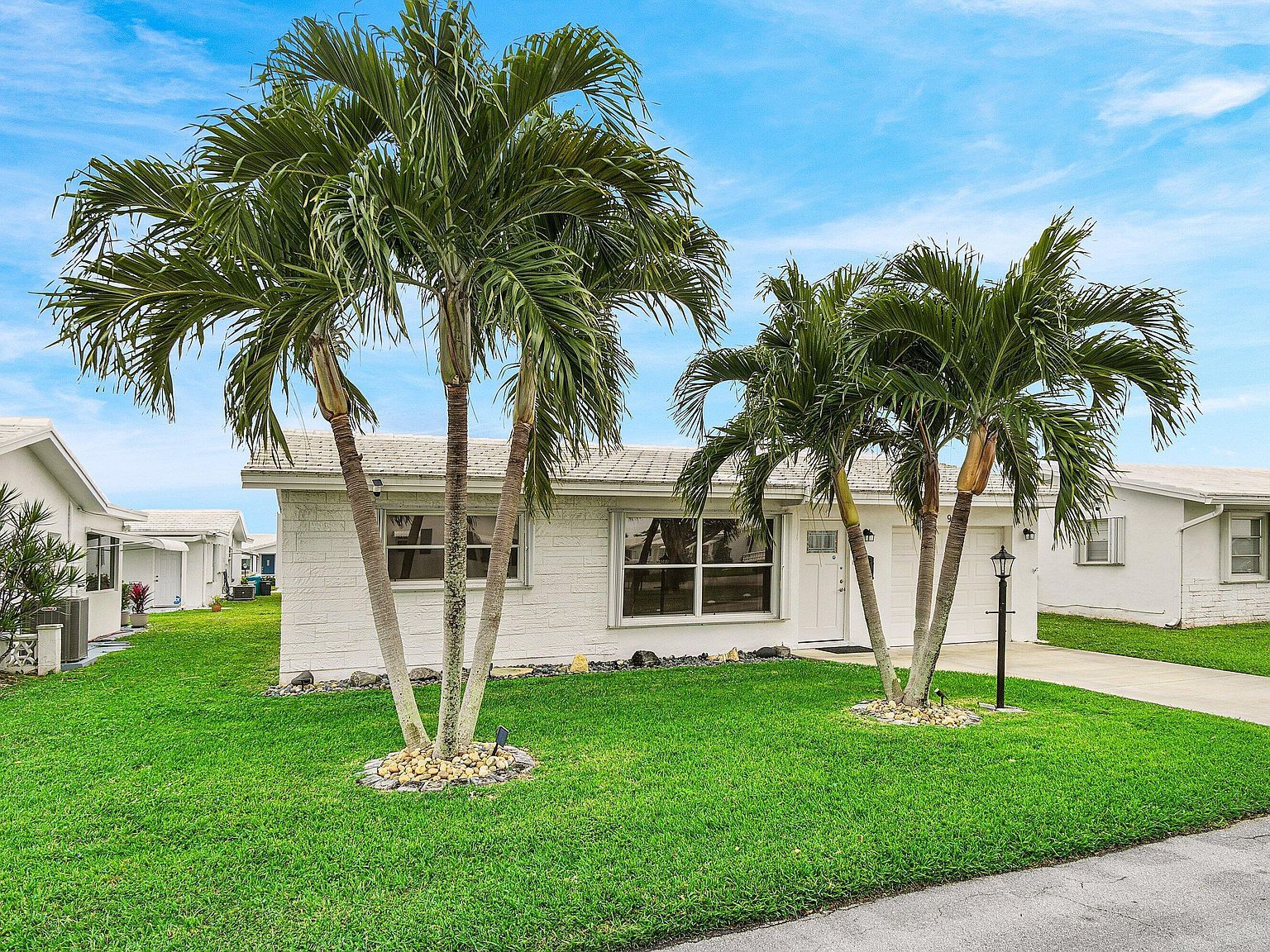 904 SW 5th Ave Boynton Beach, FL 33426 - Thumbnail 3