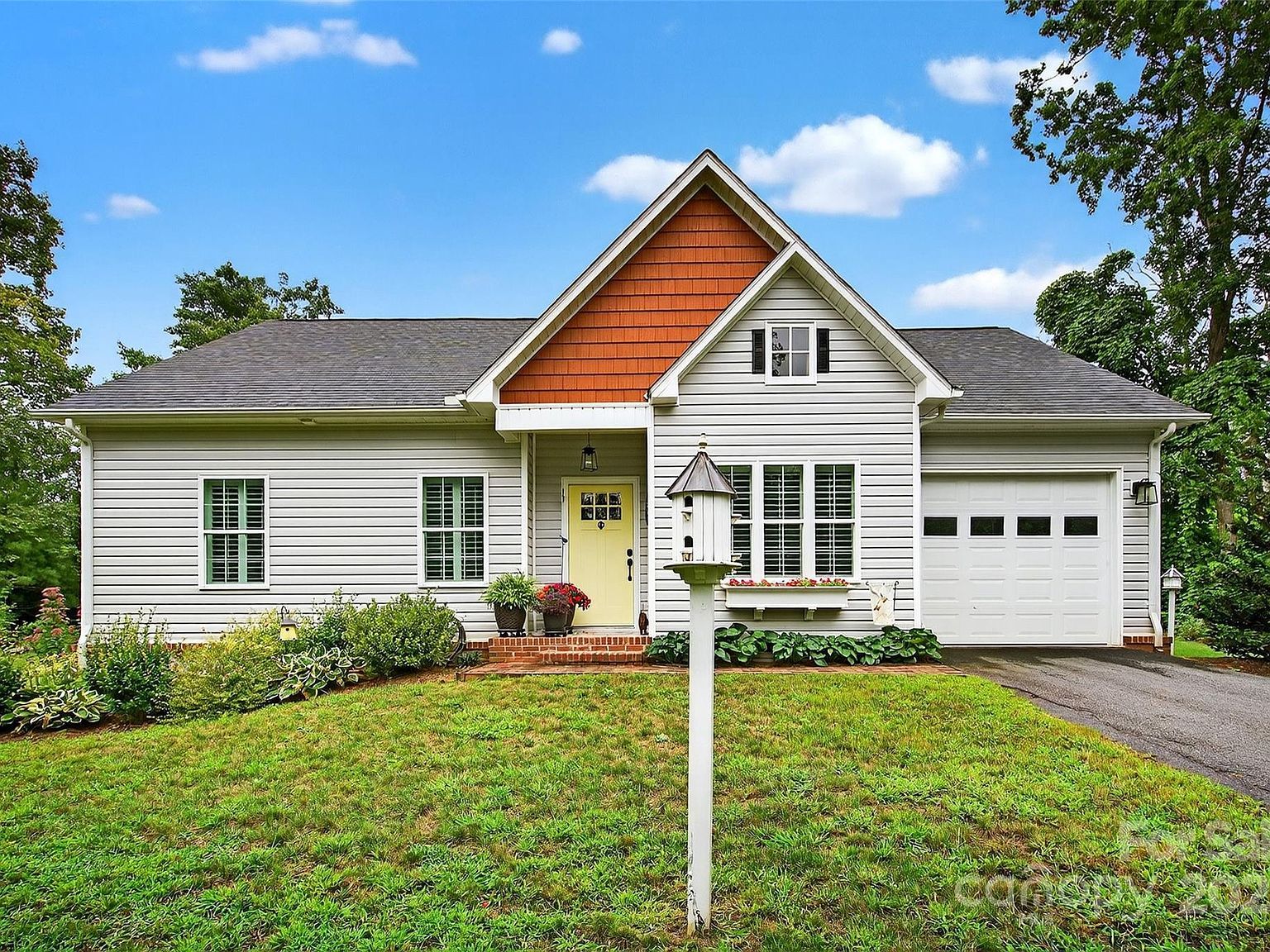 3620 Lake Dr Morganton, NC 28655 - Thumbnail 3