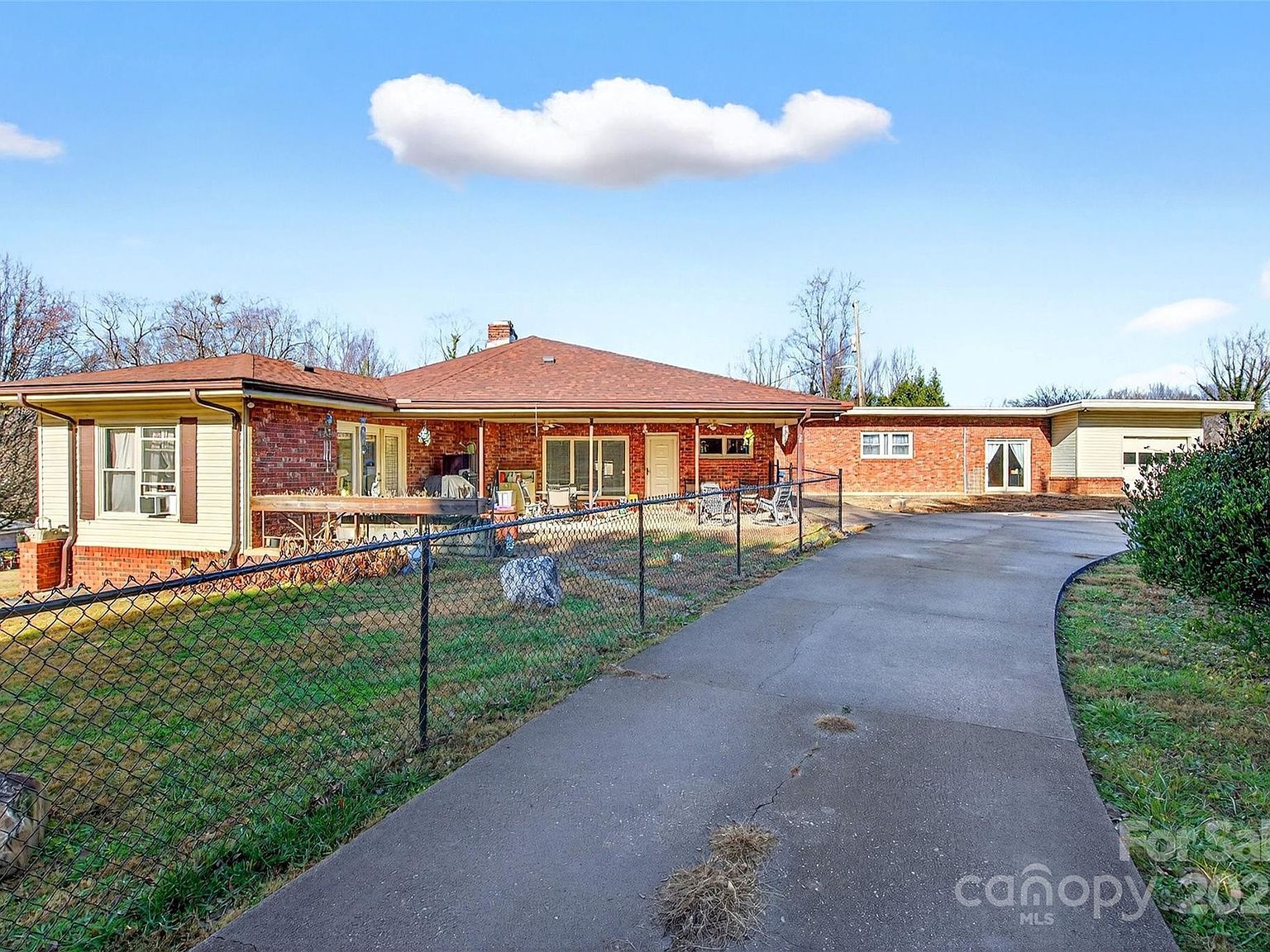 60 Greenwood Dr Marion, NC 28752 - Thumbnail 3