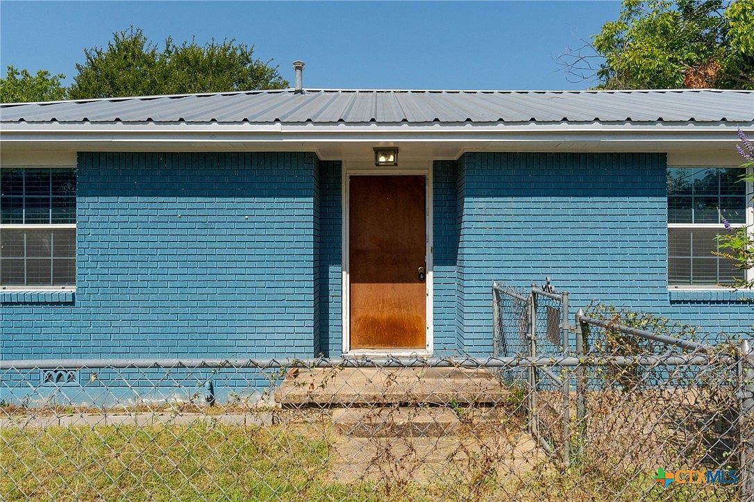 502 S 5th St Gatesville, TX 76528 - Thumbnail 3