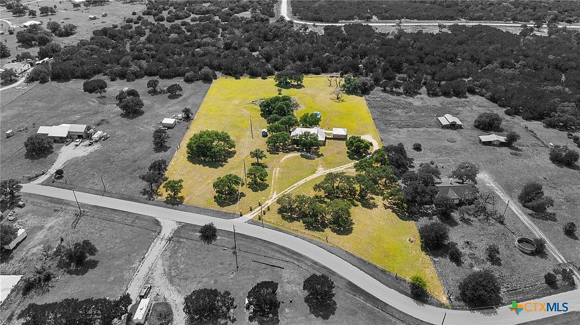 350 Lehne Rd Bertram, TX 78605 - Thumbnail 3