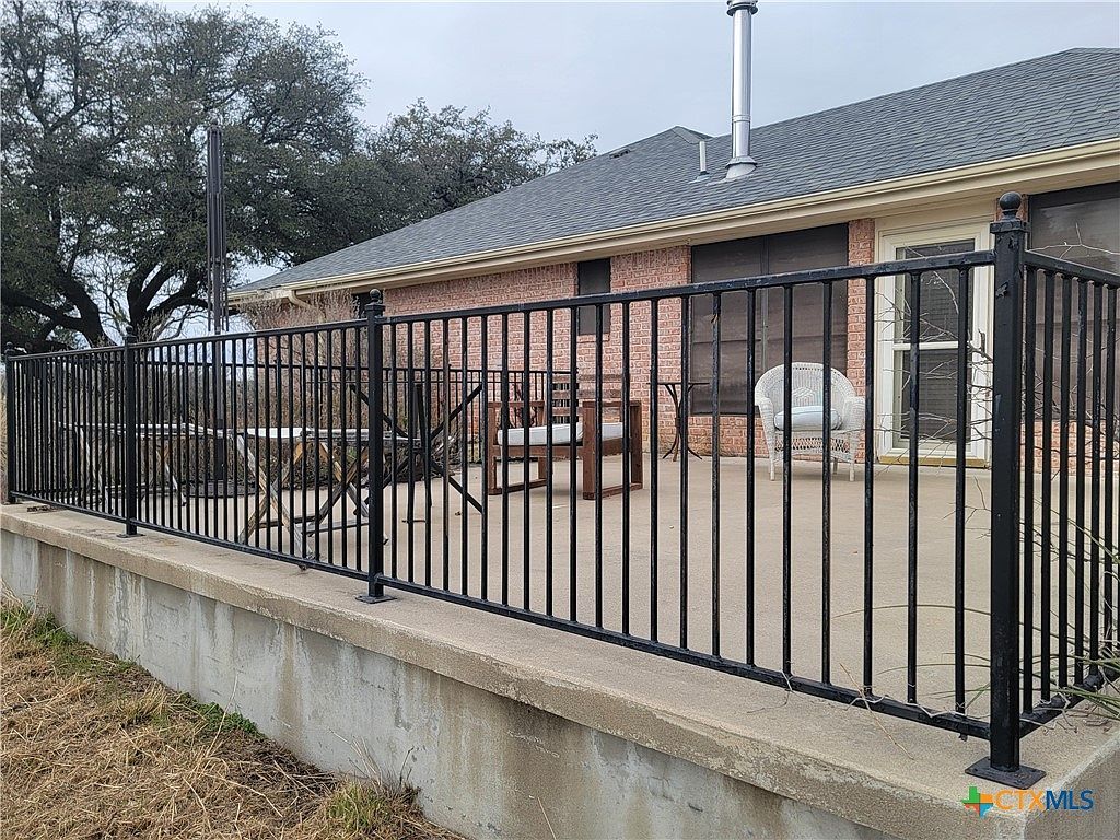 619 County Road 3420 Lampasas, TX 76550 - Thumbnail 3