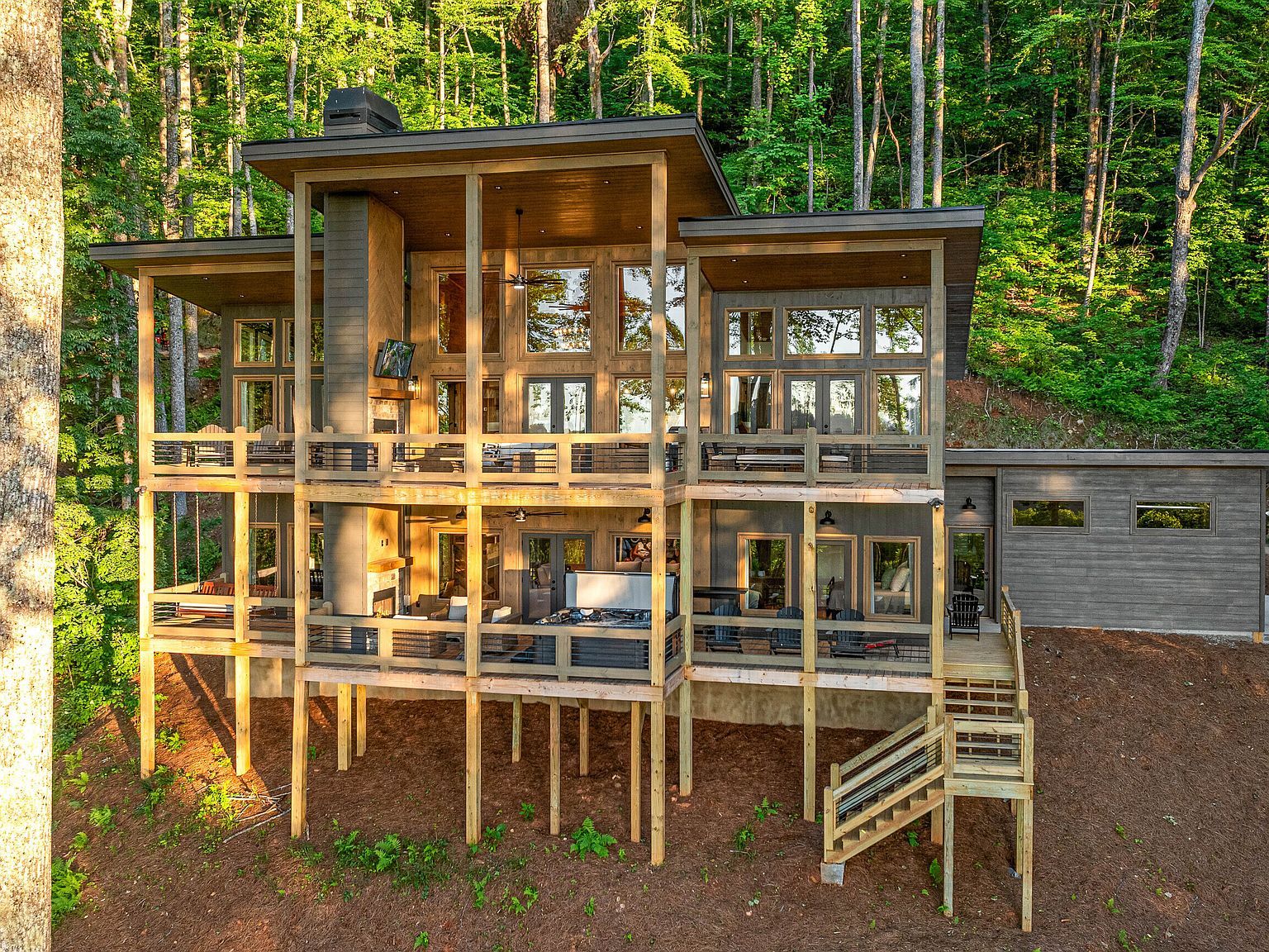 55 Grand View Rd Blue Ridge, GA 30513 - Thumbnail 3