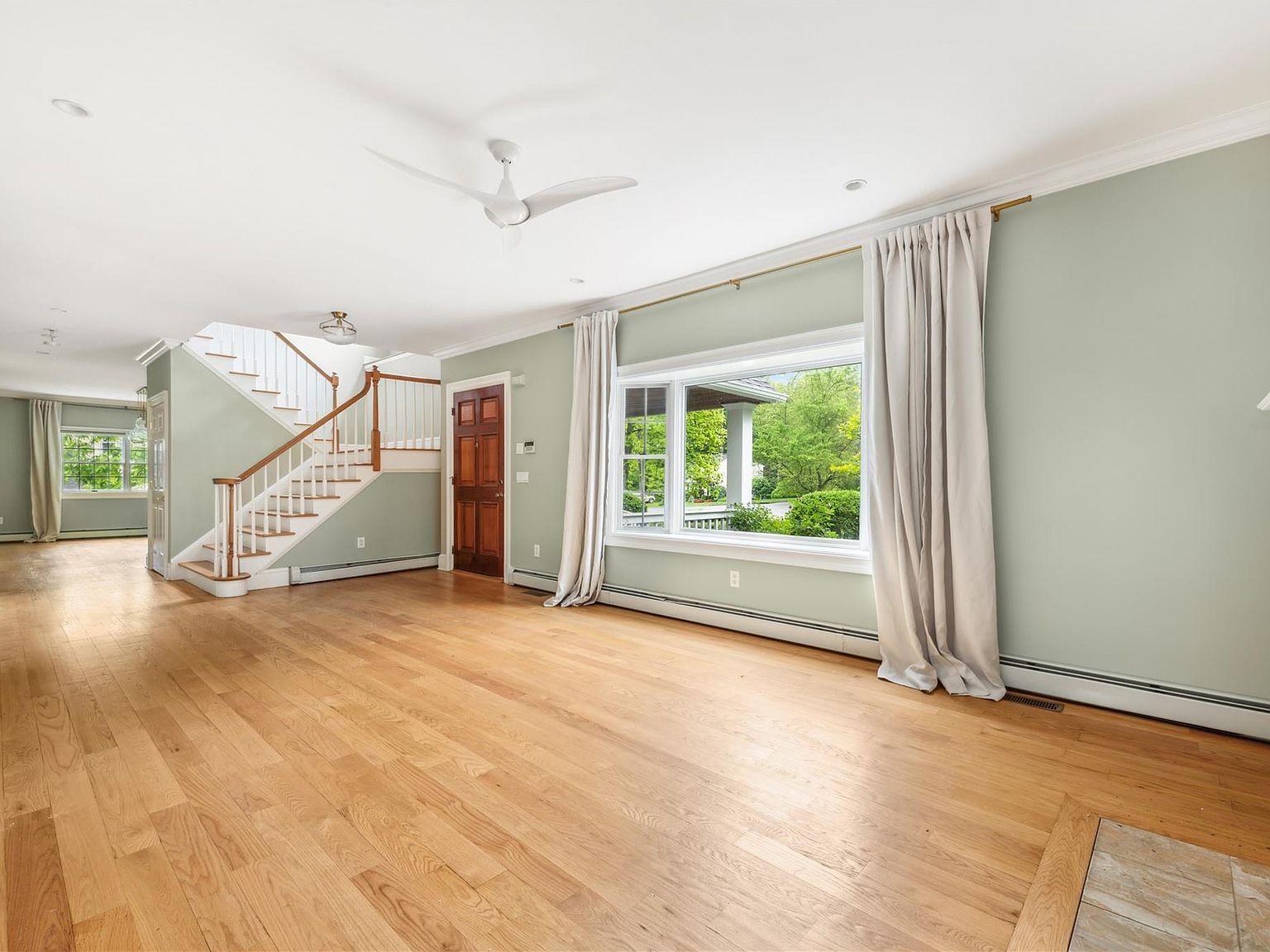 1 Howe Cir Bedford Hills, NY 10507 - Thumbnail 3