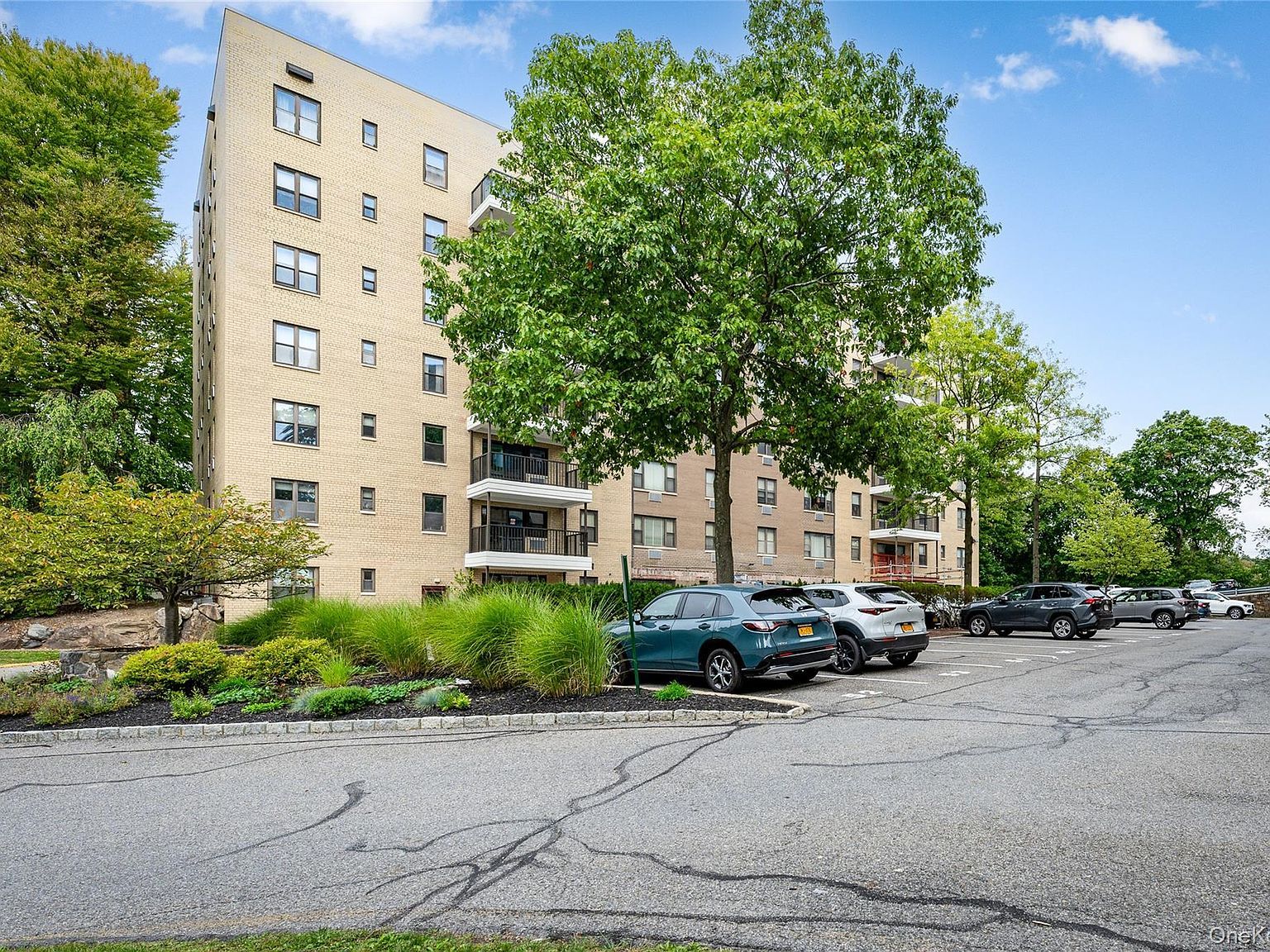 25 Stewart Pl APT 514 Mount Kisco, NY 10549 - Thumbnail 3