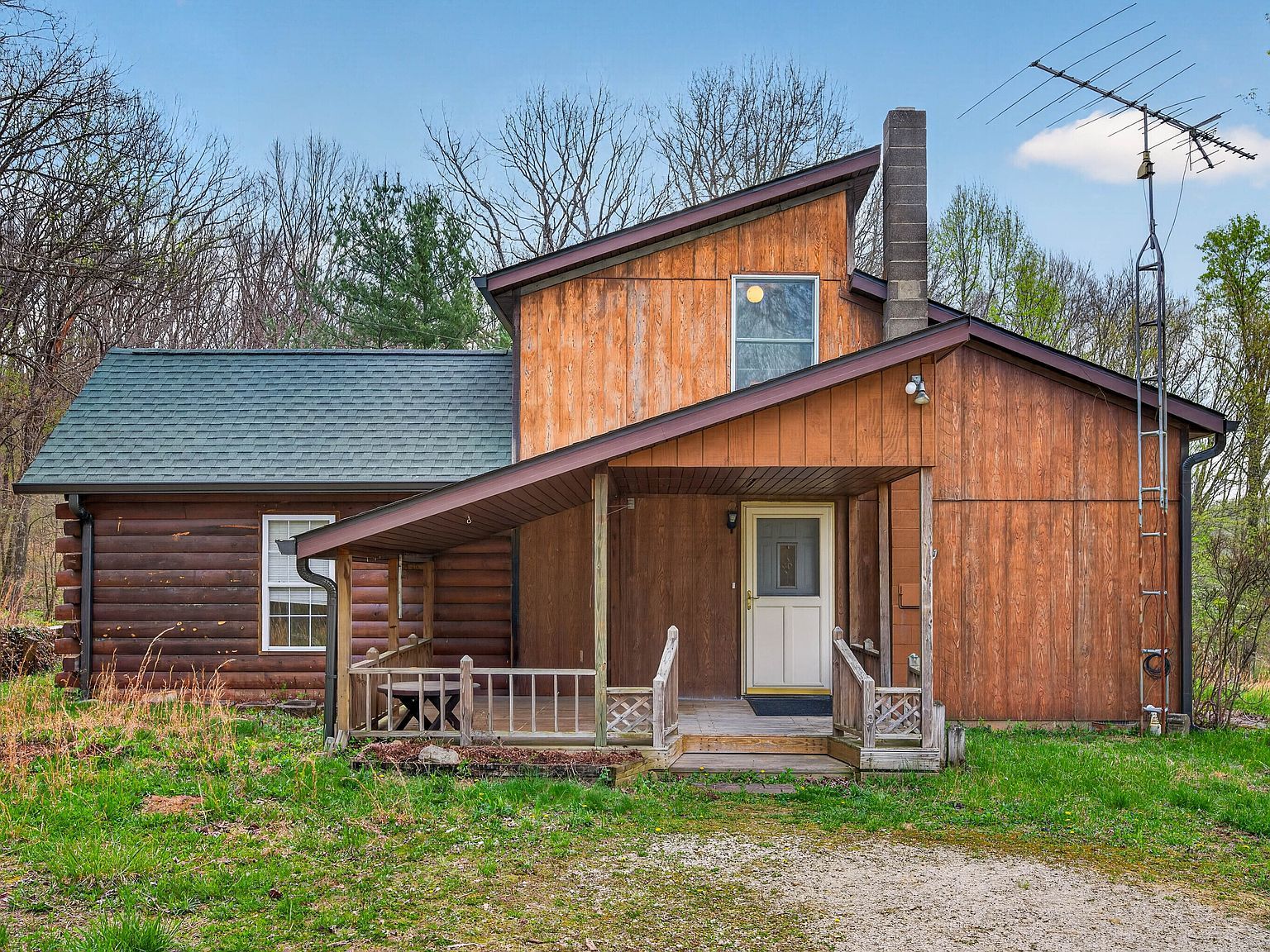 1081 Us Highway 50 W Mitchell, IN 47446 - Thumbnail 3