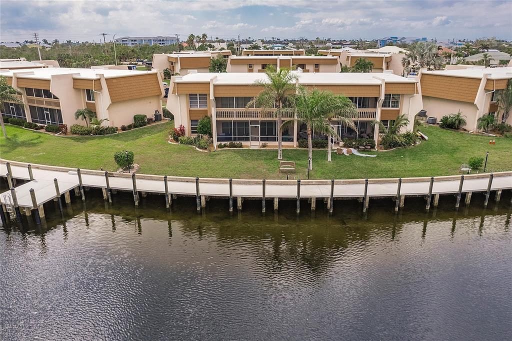 1080 Bal Harbor Blvd UNIT 4D Punta Gorda, FL 33950 - Thumbnail 3