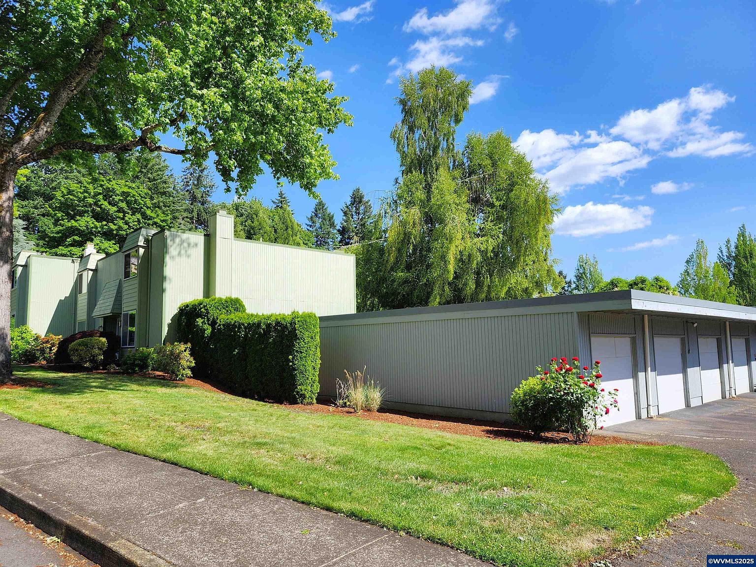 1050 Cardinal St NW Salem, OR 97304 - Thumbnail 3