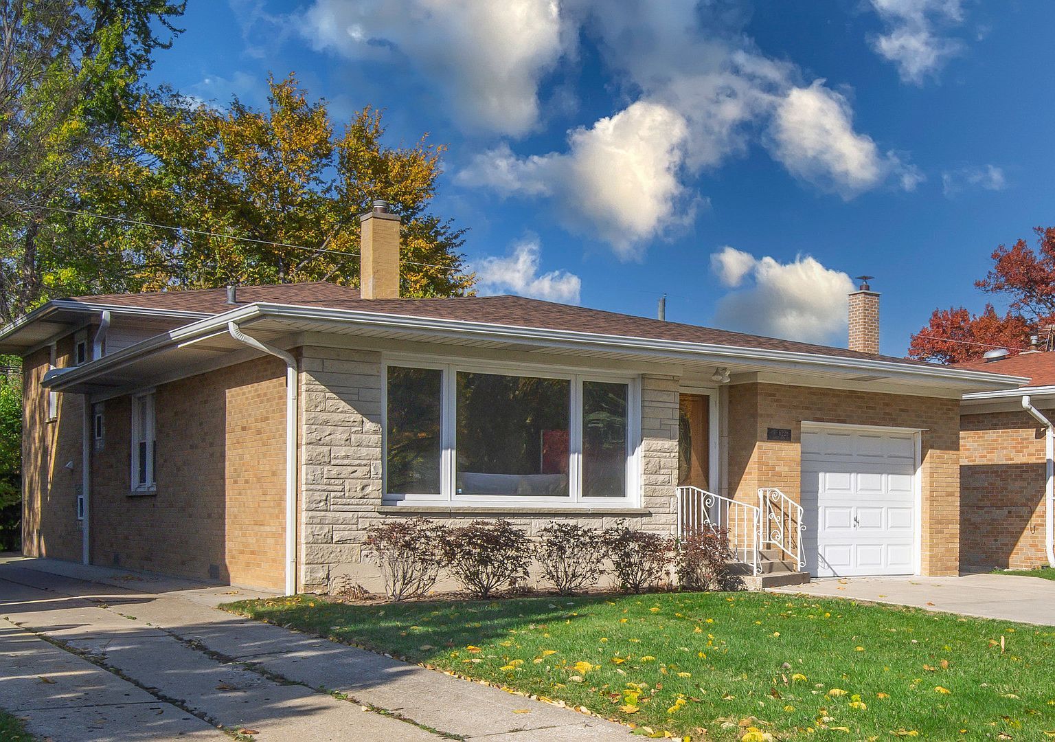 6228 N Forest Glen Ave Chicago, IL 60646 - Thumbnail 3