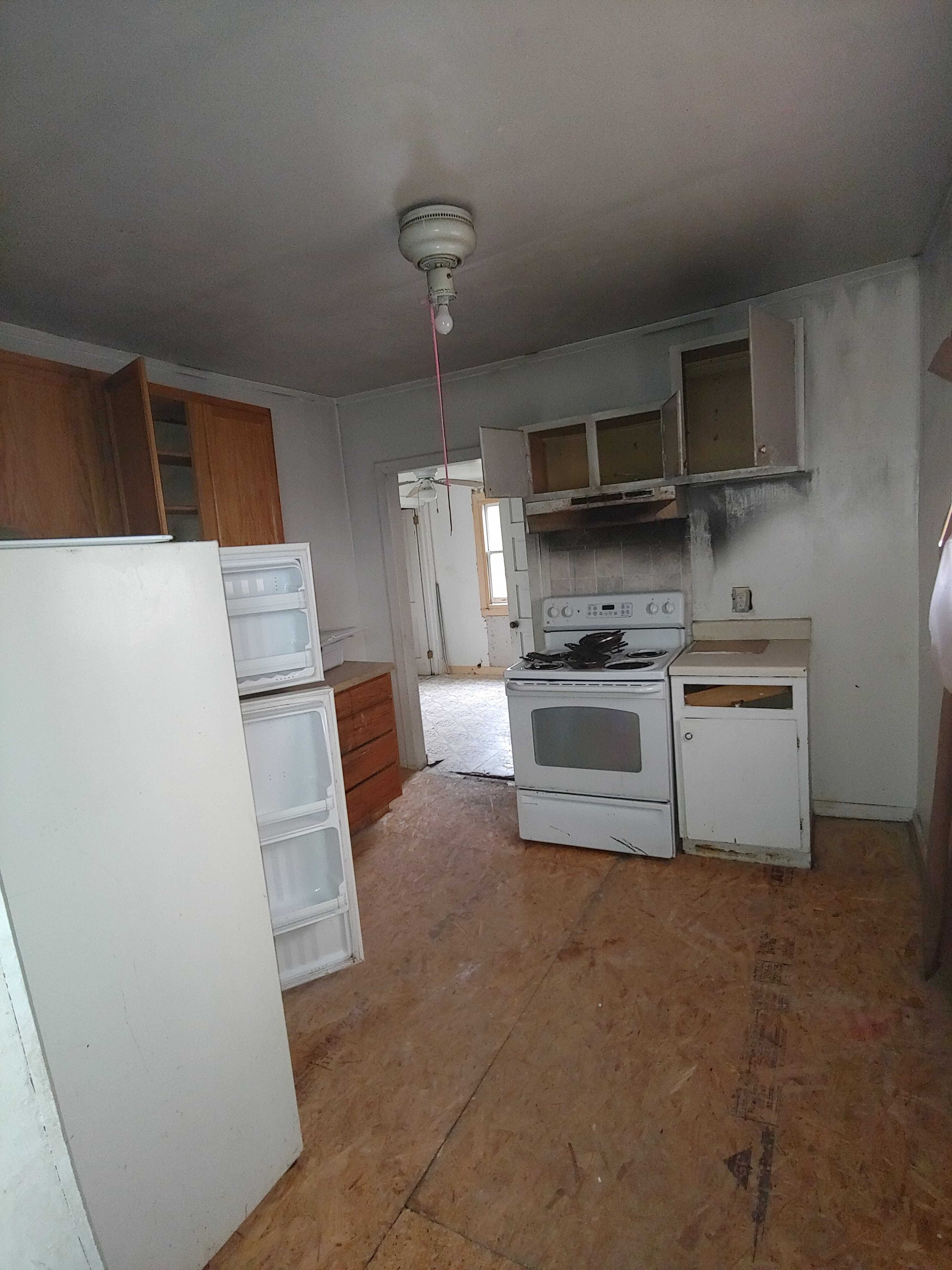 702 Cates Avenue, Waynesboro, GA, USA, 30830 - Thumbnail 3