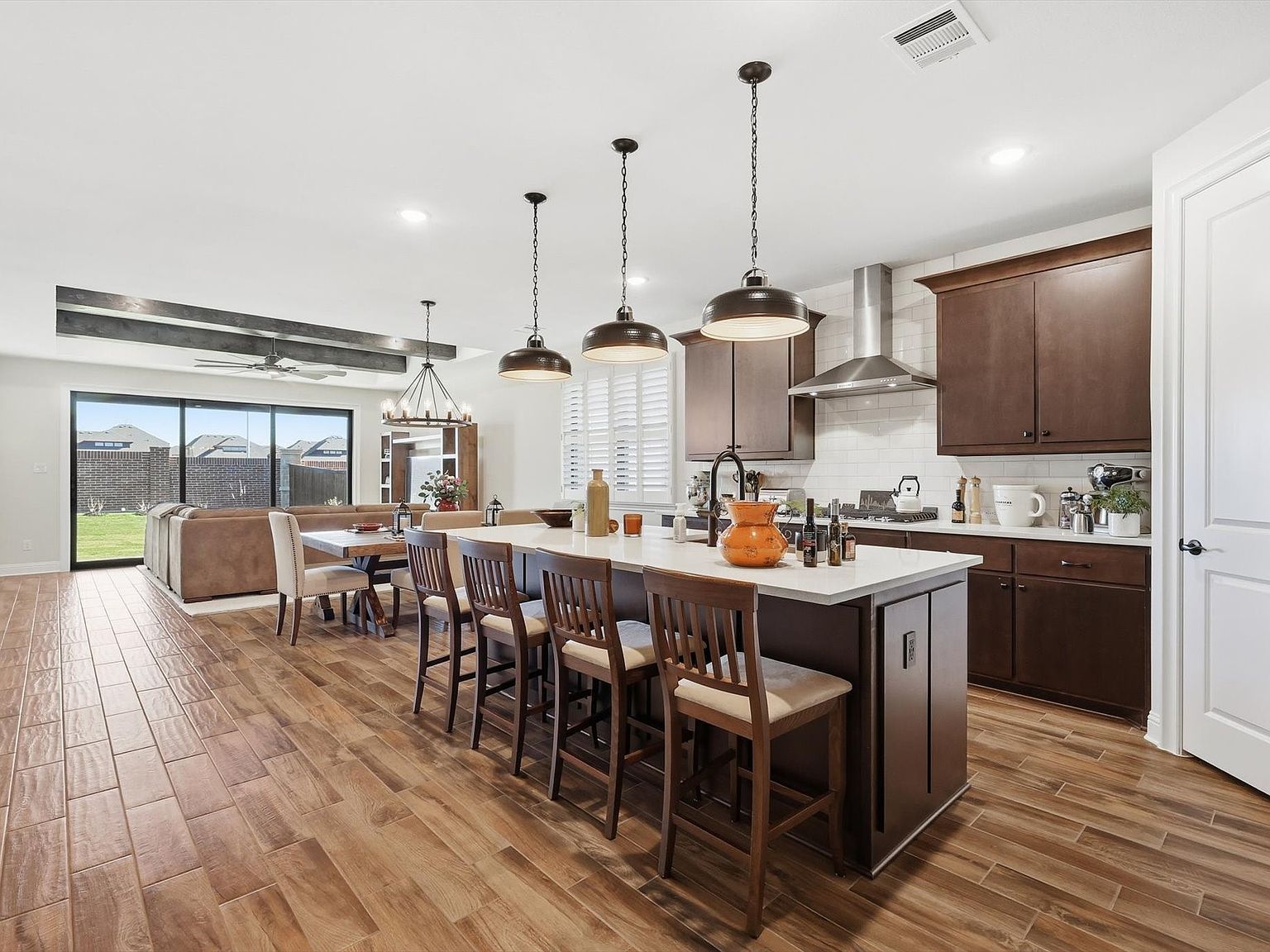 16912 Eastern Red Blvd Justin, TX 76247 - Thumbnail 3