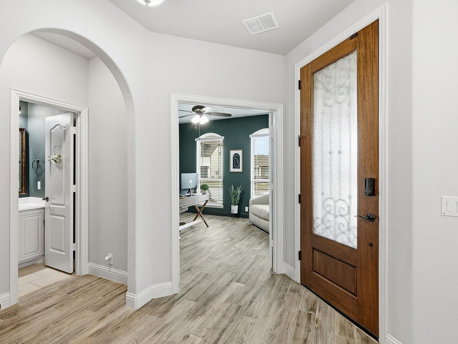 924 Timber Ridge Dr Justin, TX 76247 - Thumbnail 3