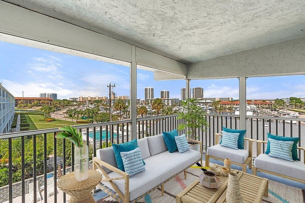 155 Yacht Club Dr APT 308 North Palm Beach, FL 33408 - Thumbnail 3