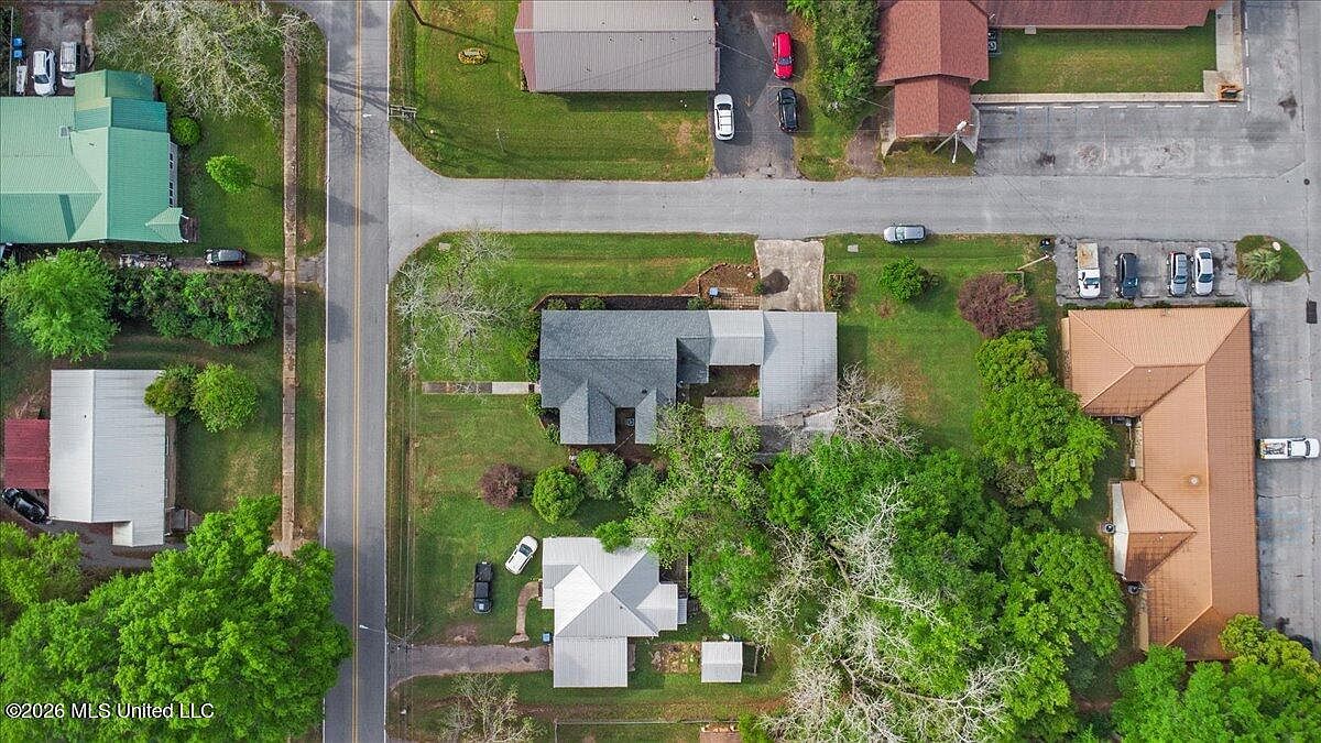 172 Holmes St Lucedale, MS 39452 - Thumbnail 3