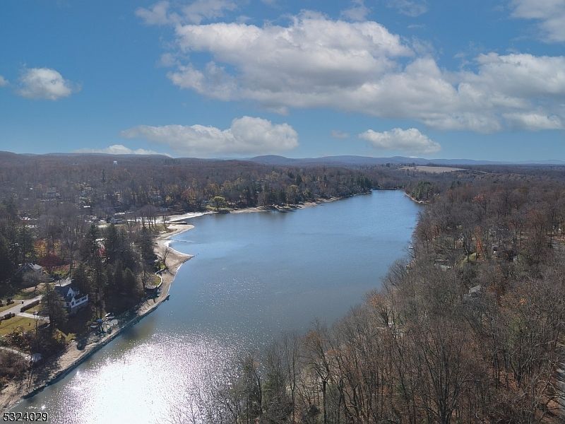 49 Hemlock Ave Newton, NJ 07860 - Thumbnail 3