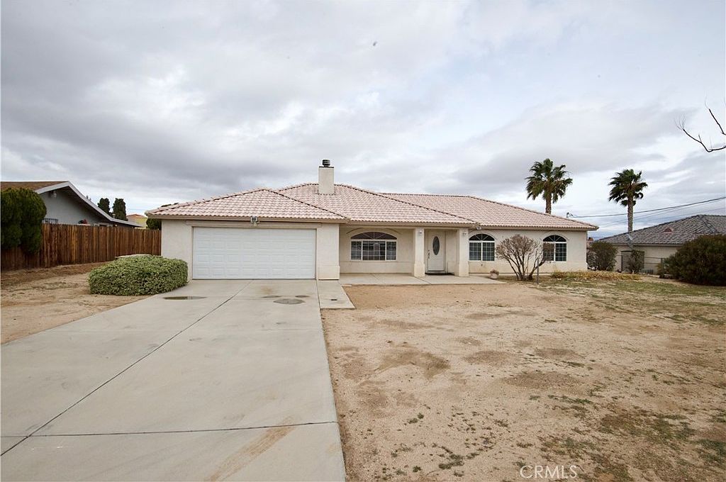 17482 Walnut St Hesperia, CA 92345 - Thumbnail 3