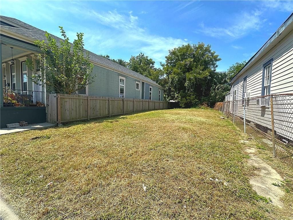 1426 Saint Anthony St New Orleans, LA 70116 - Thumbnail 3
