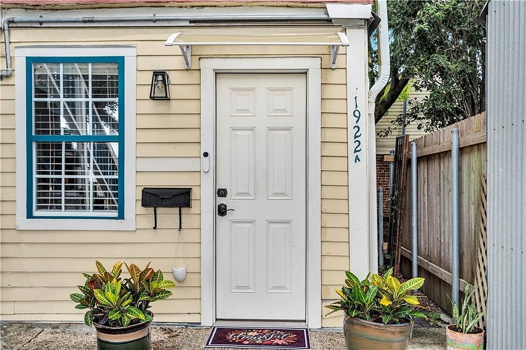 1922 Adams St #A New Orleans, LA 70118 - Thumbnail 3