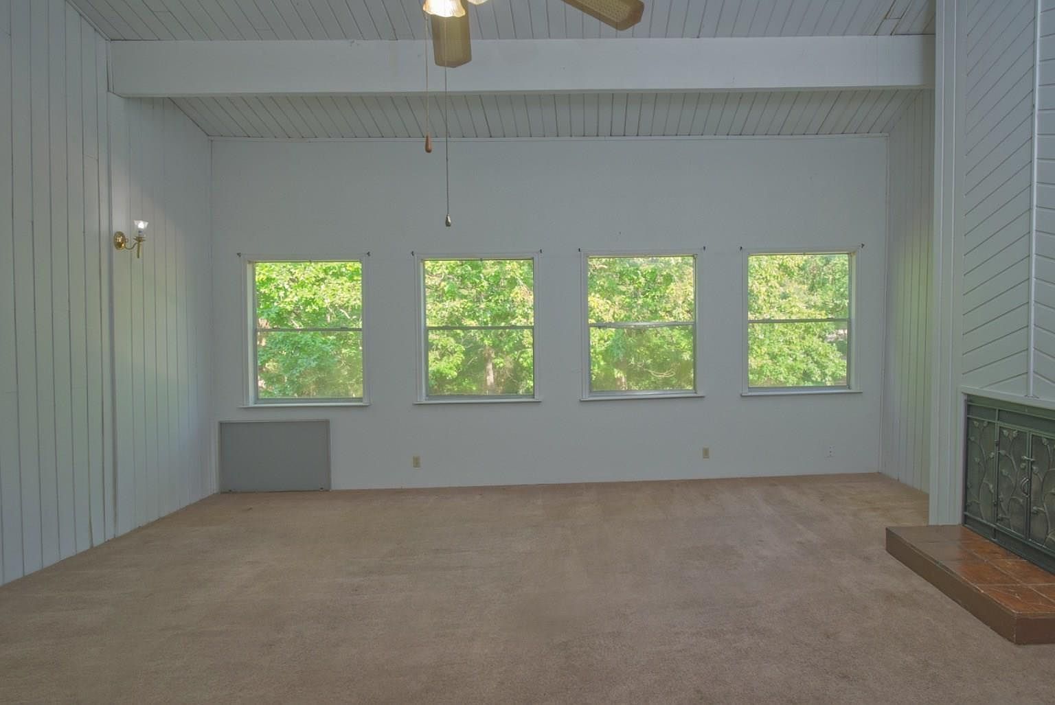 30 Lakeway St Conroe, TX 77304 - Thumbnail 3