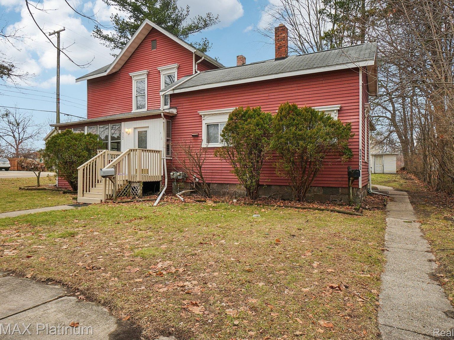 522 Fleming St Howell, MI 48843 - Thumbnail 3