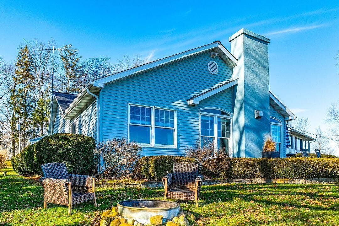 51479 Summit St Paw Paw, MI 49079 - Thumbnail 3