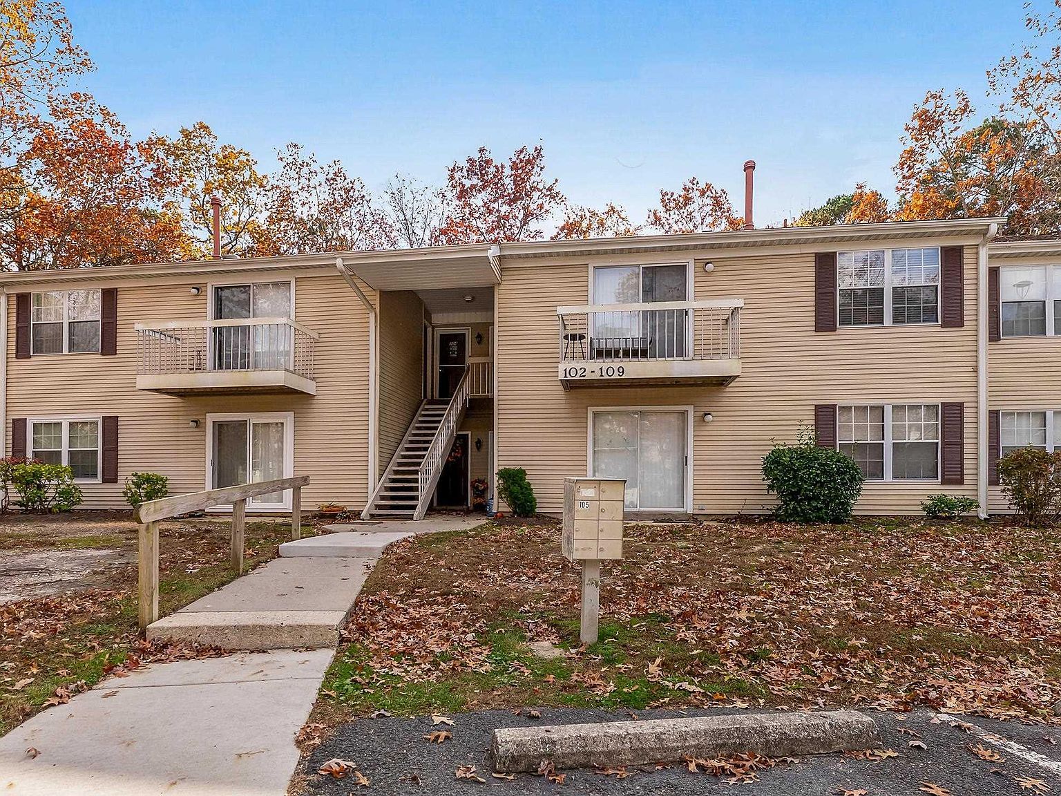 106 Club Pl #106 Galloway, NJ 08205 - Thumbnail 3