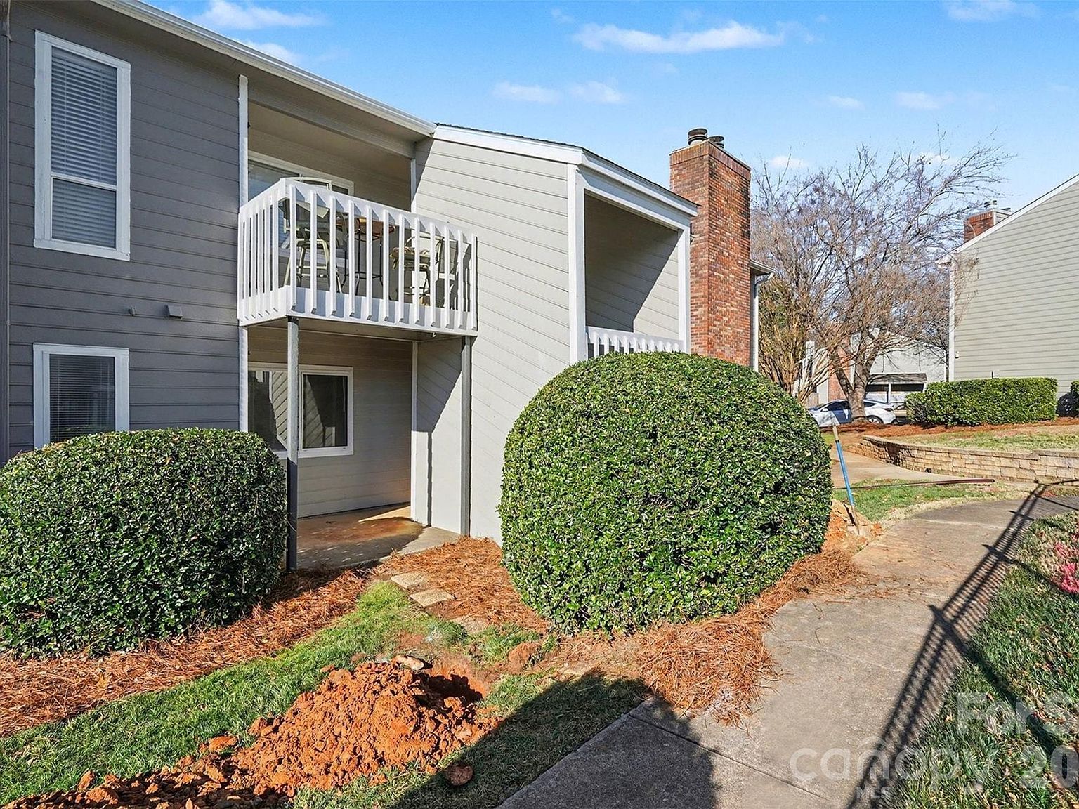 6148 Heath Ridge Ct Charlotte, NC 28210 - Thumbnail 3