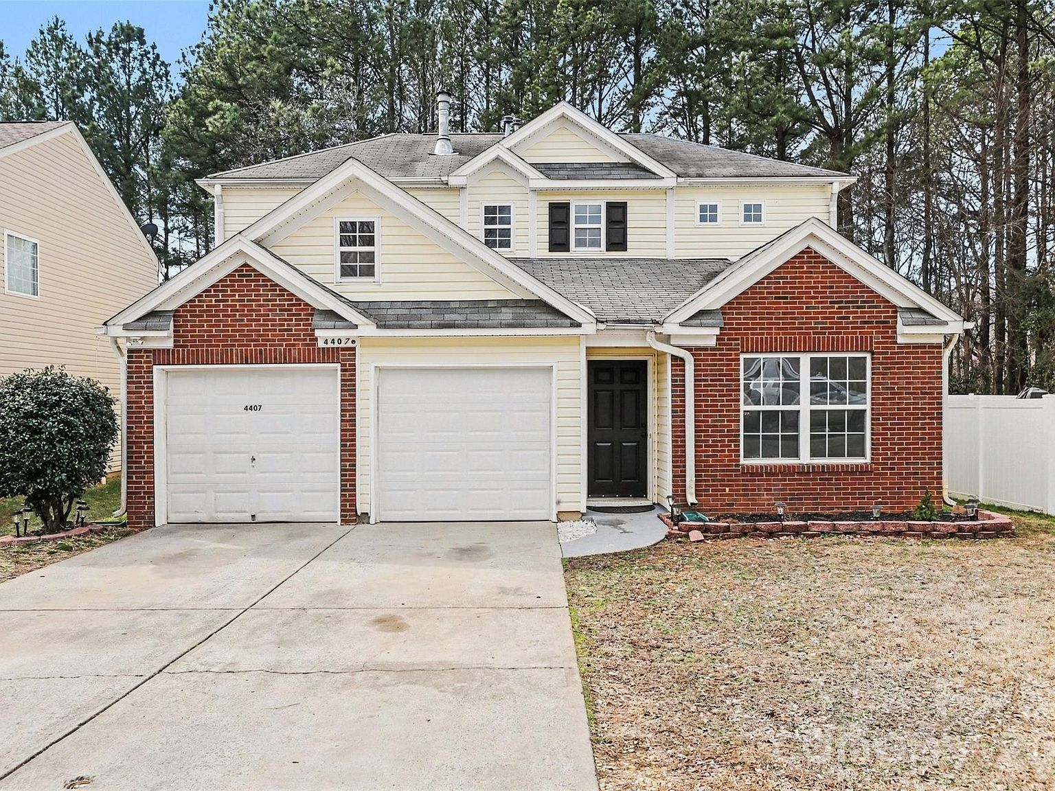 4407 Devonhill Ln Charlotte, NC 28269 - Thumbnail 3